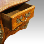 Kingwood marquetry commode - Image 4