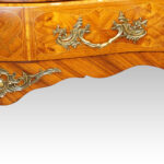 Kingwood marquetry commode - Image 6