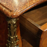 Kingwood marquetry commode - Image 7