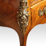 Kingwood marquetry commode - Image 10