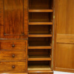 William IV mahogany 4 door break-front wardrobe - Image 4