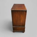 George I Style Figured Walnut Chest of Drawers with Brushing Slide and Bun Feet - Image 5