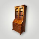 George I Walnut Bureau Bookcase in Three Sections – Glazed Top, Fitted Interior & Candle Slides (c.1715–1725) - Image 12