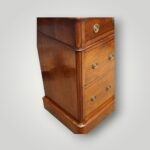 Pair of Victorian Mahogany Bedside Chests – 3 Drawer Nightstands - Image 4