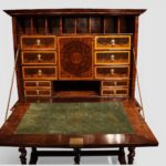 William & Mary Oyster Walnut Escritoire on Stand – 17th Century Bureau Cabinet - Image 7