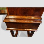 William & Mary Oyster Walnut Escritoire on Stand – 17th Century Bureau Cabinet - Image 4
