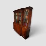 19th Century Mahogany Breakfront Bookcase - Image 9