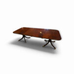 Georgian style mahogany twin‑pillar dining table