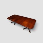 Georgian Style Mahogany Twin‑Pillar Dining Table with Leaves top