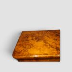 Fine Victorian chest of drawers in selected burr walnut
